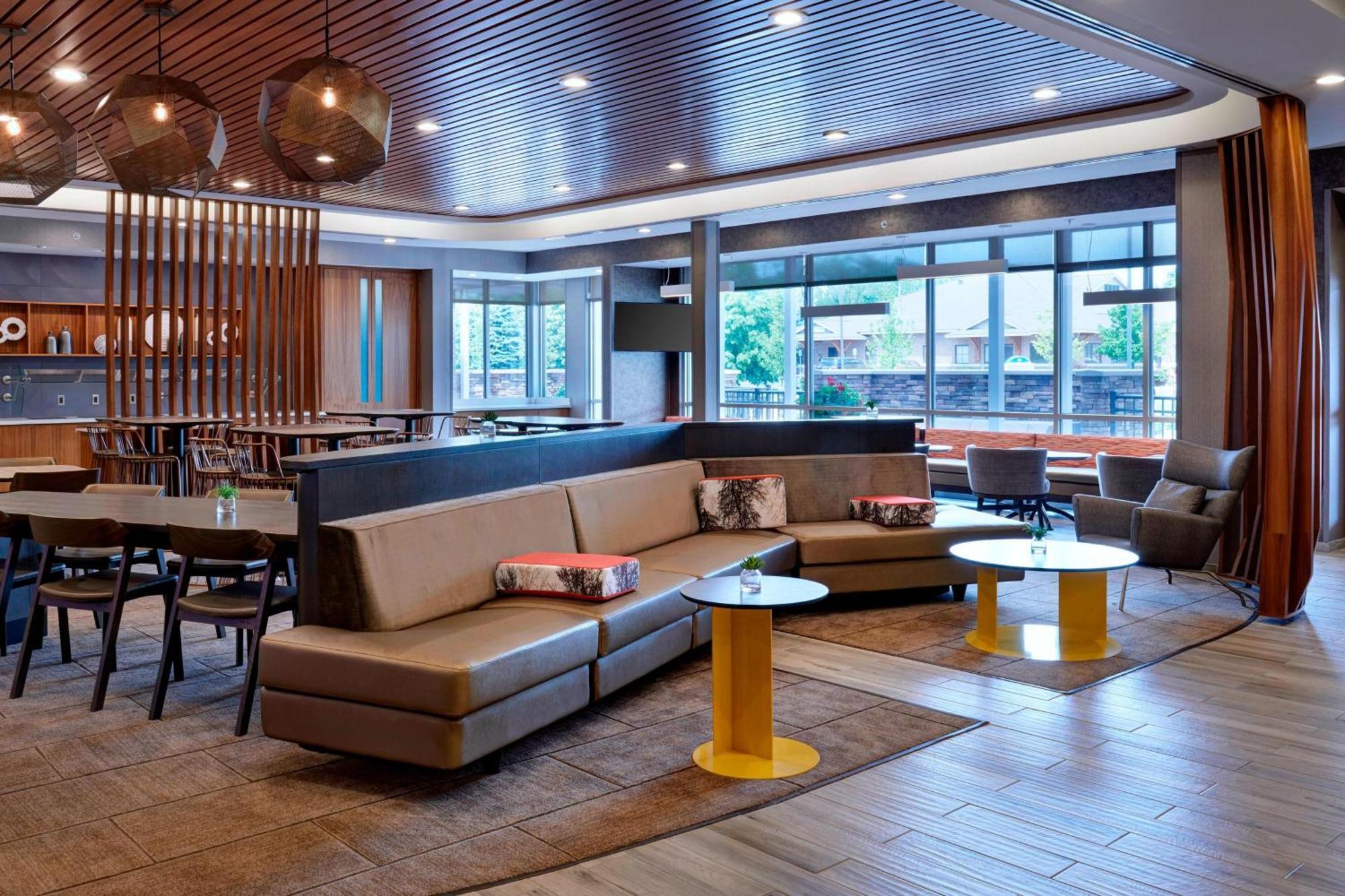 Springhill Suites By Marriott Grand Rapids West Grandville Exterior photo