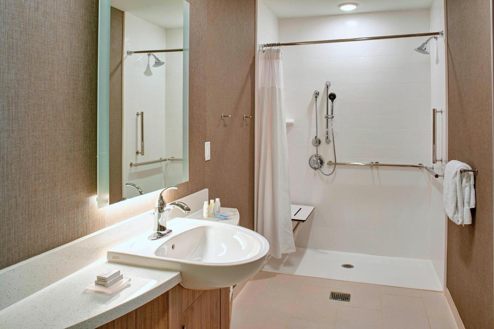 Springhill Suites By Marriott Grand Rapids West Grandville Exterior photo